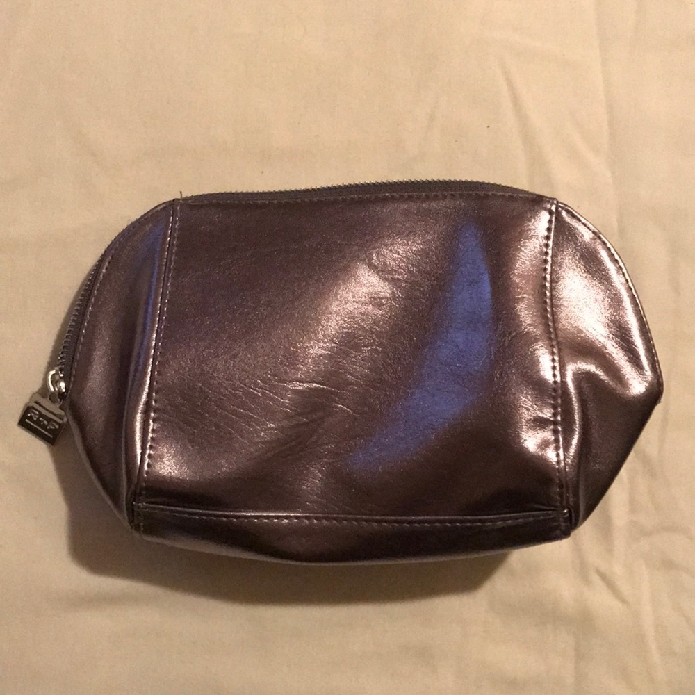Rodan and Fields makeup bag